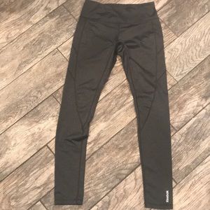 Reebok leggings size Small